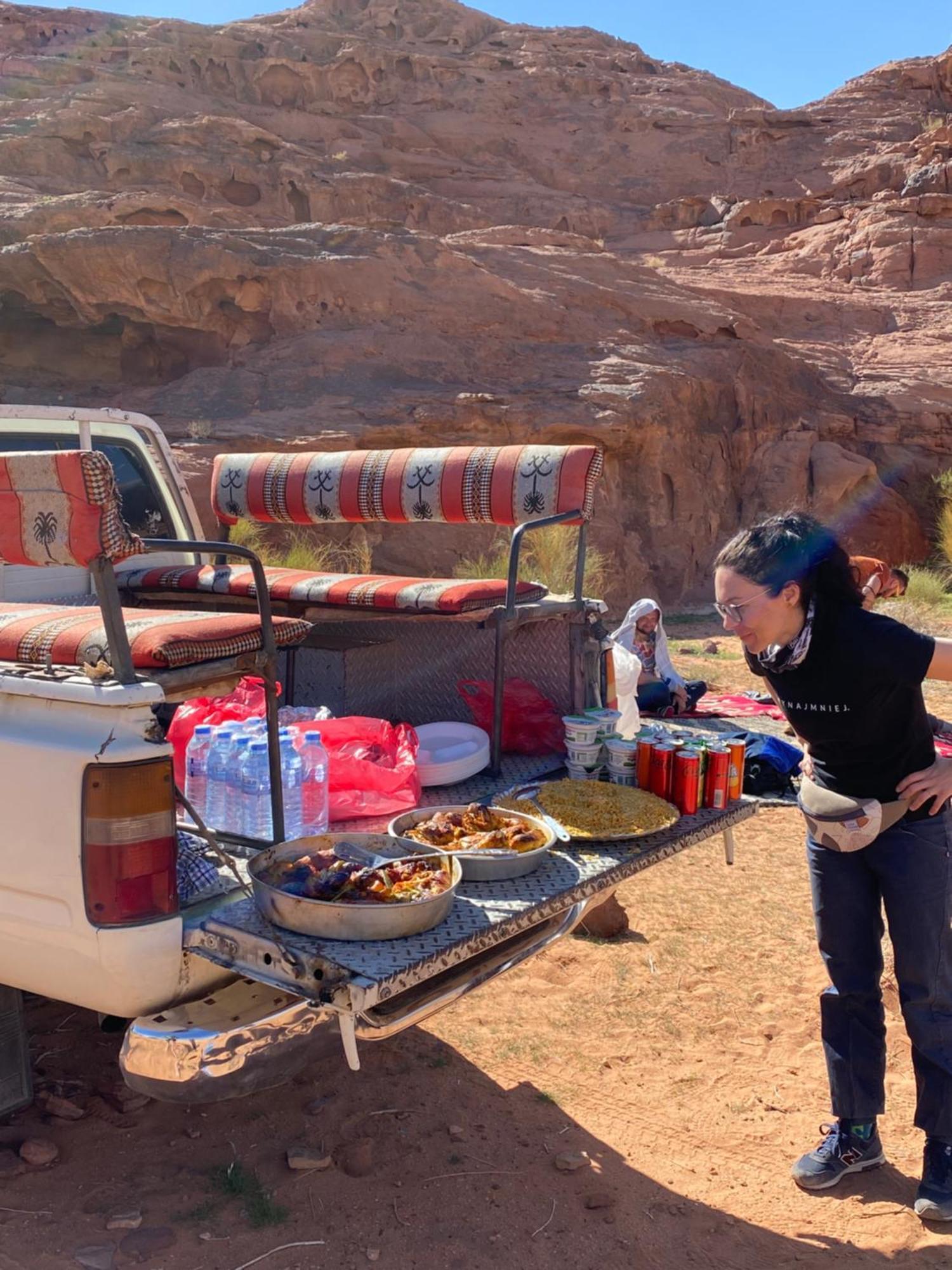 Rum Four Mountain Luxury Camp Wadi Rum Buitenkant foto